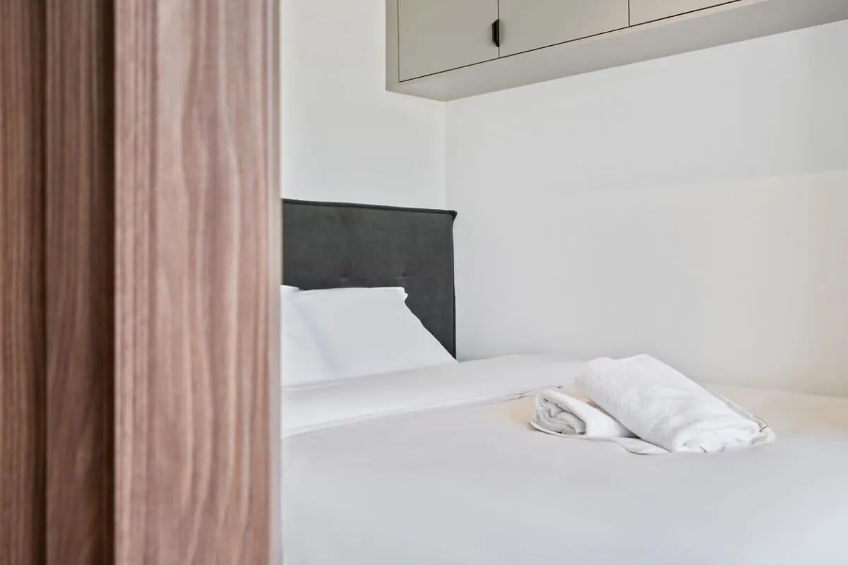 Sleek And Chic Studio In The Heart Of Luxembourg City Appartement 0*,  Luxemburg